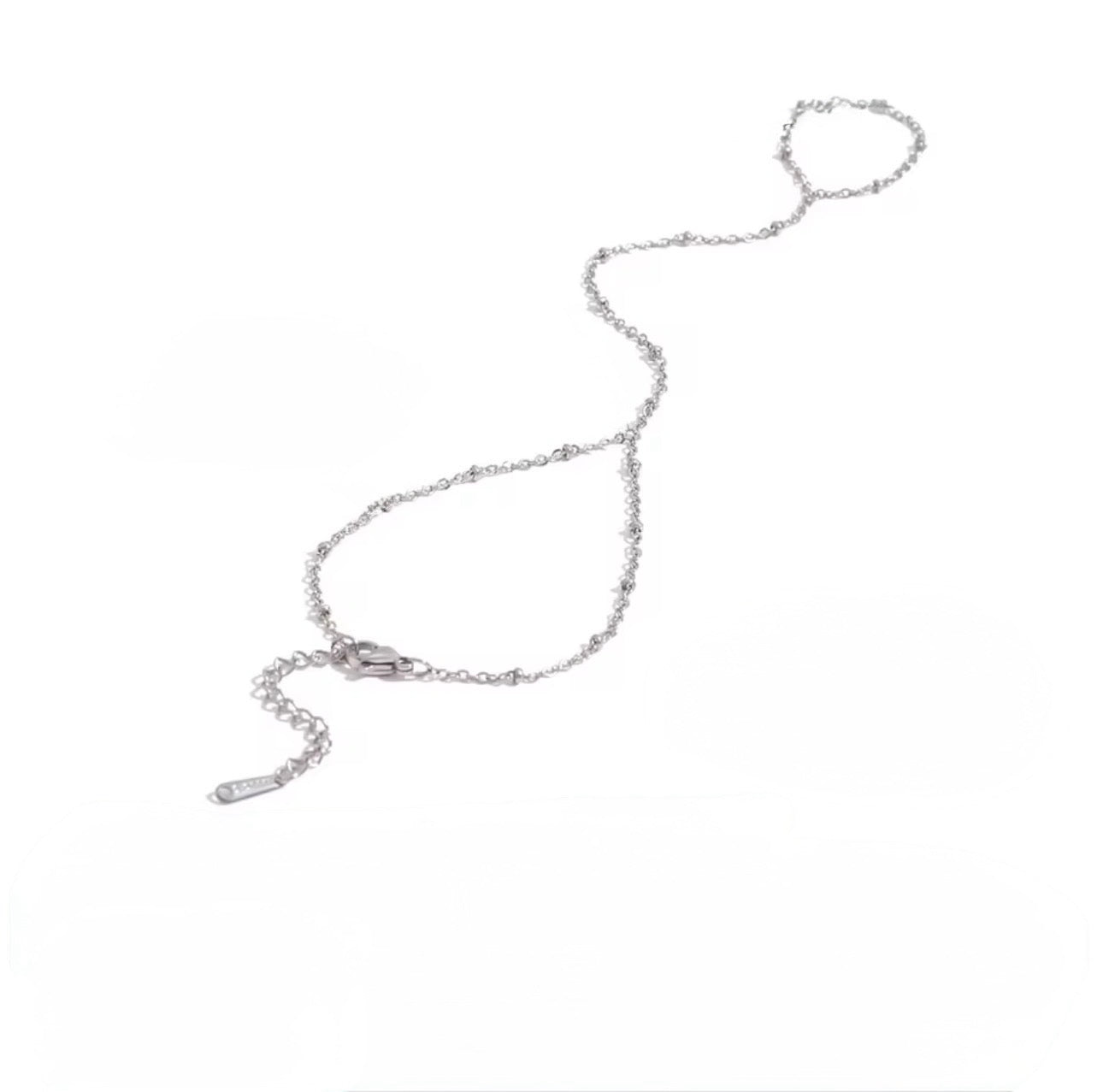 Mina Hand Chain - Silver - Morena Lucía