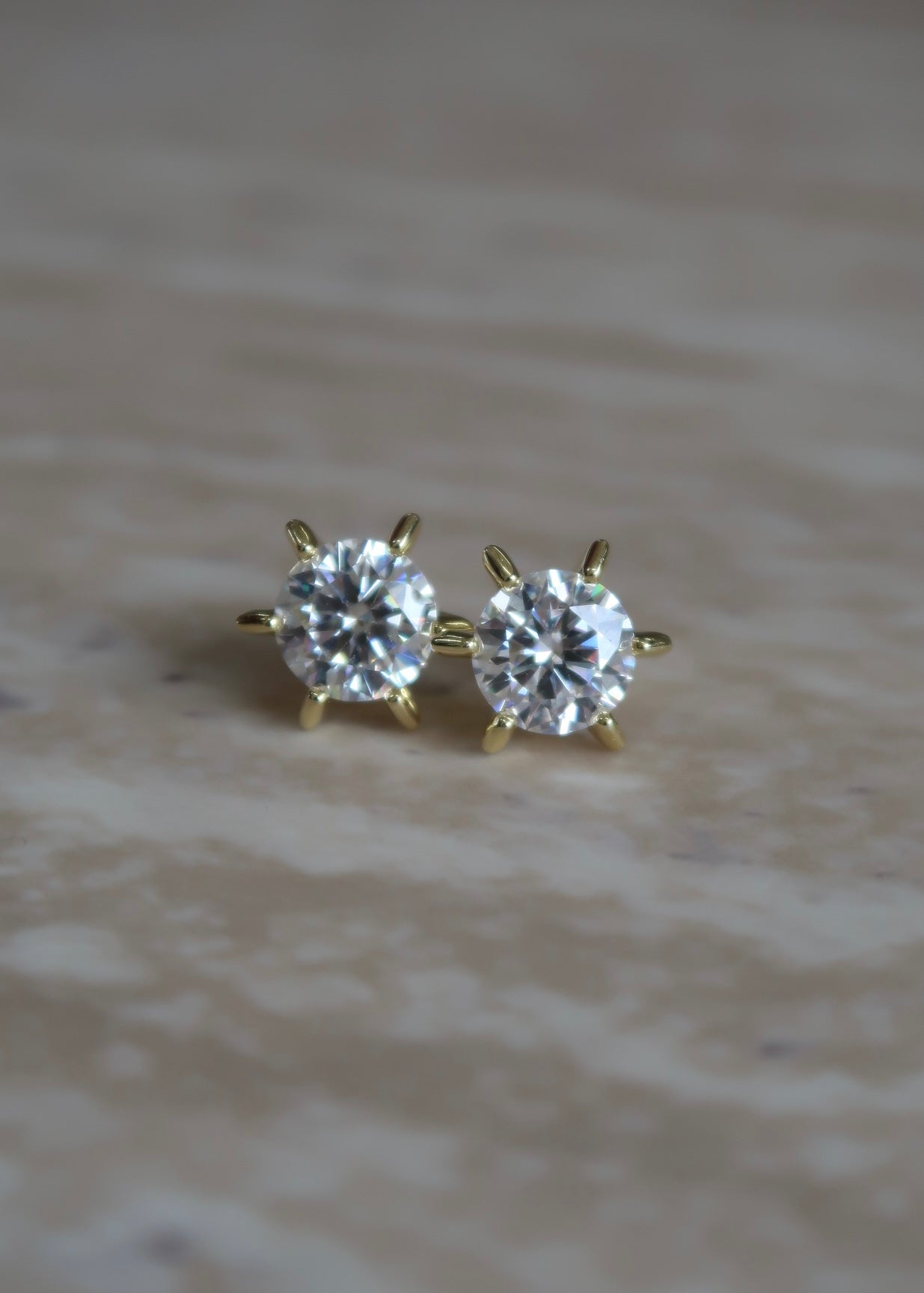 Ria Earrings