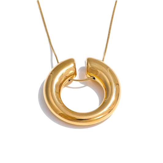 olivia necklace