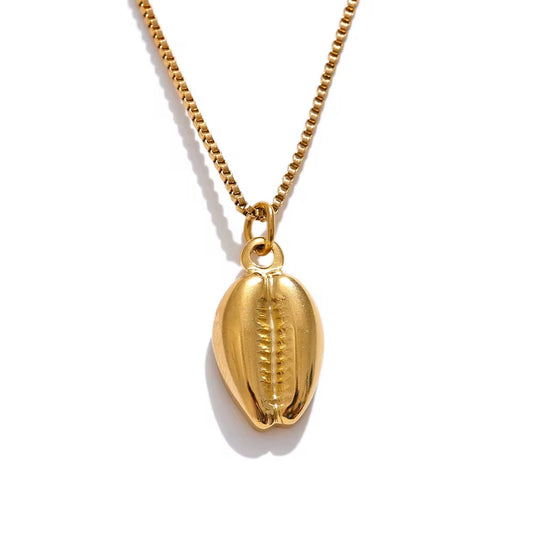shell necklace