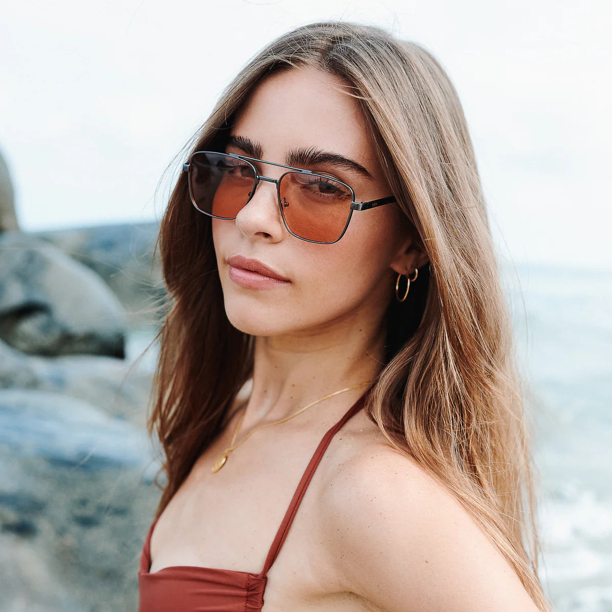 Brooks Amber/Gunmetal Sunglasses - Morena Lucía