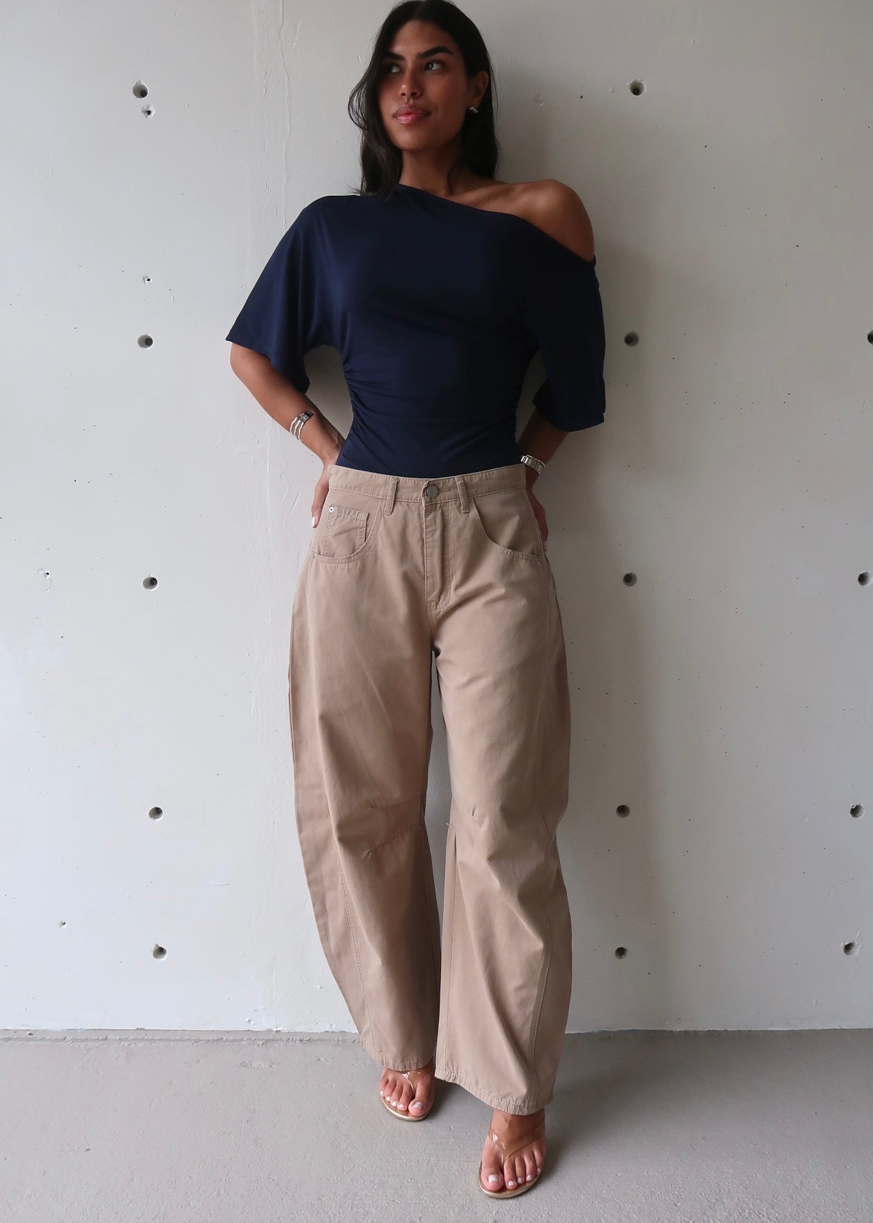 Angelie Barrel Pant - Taupe - Morena Lucía
