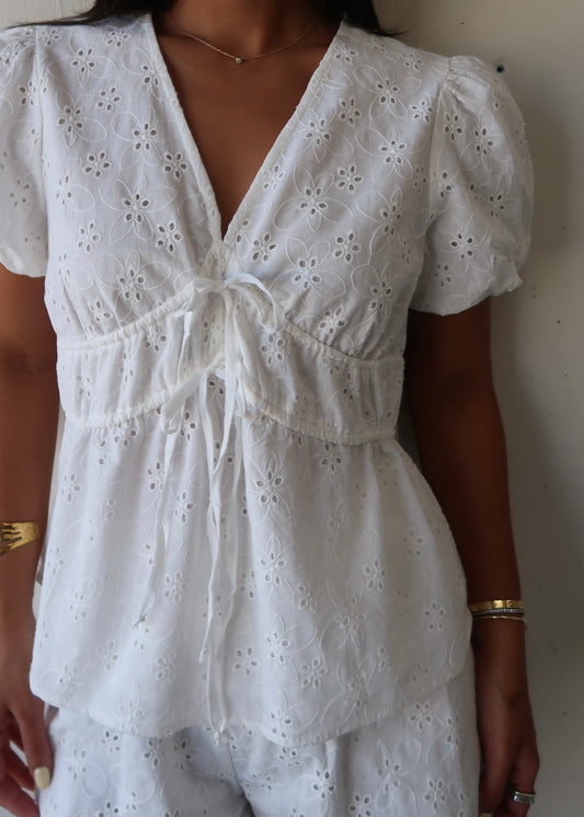 Aria Embroidered Set