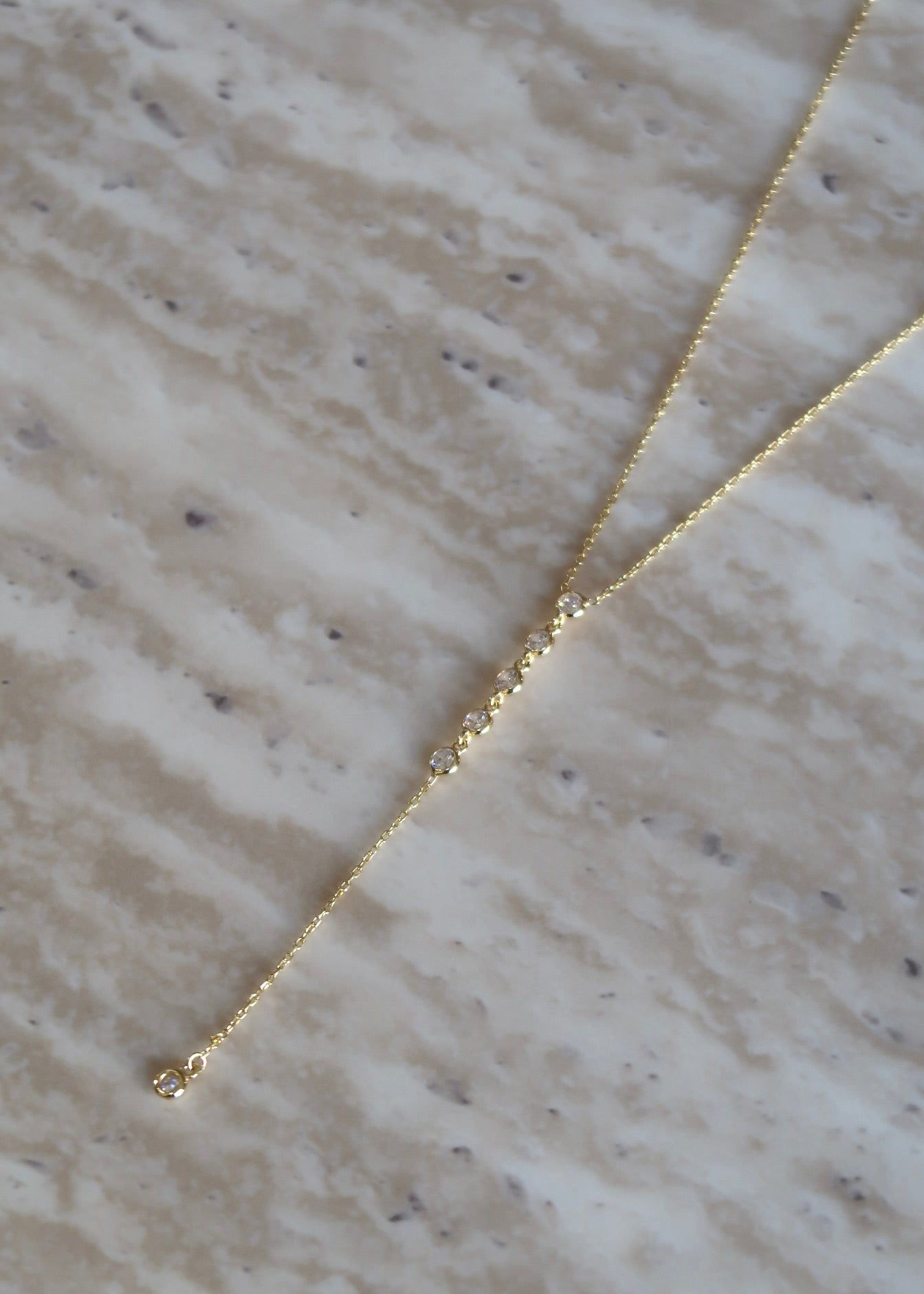 Doré Lariat Necklace