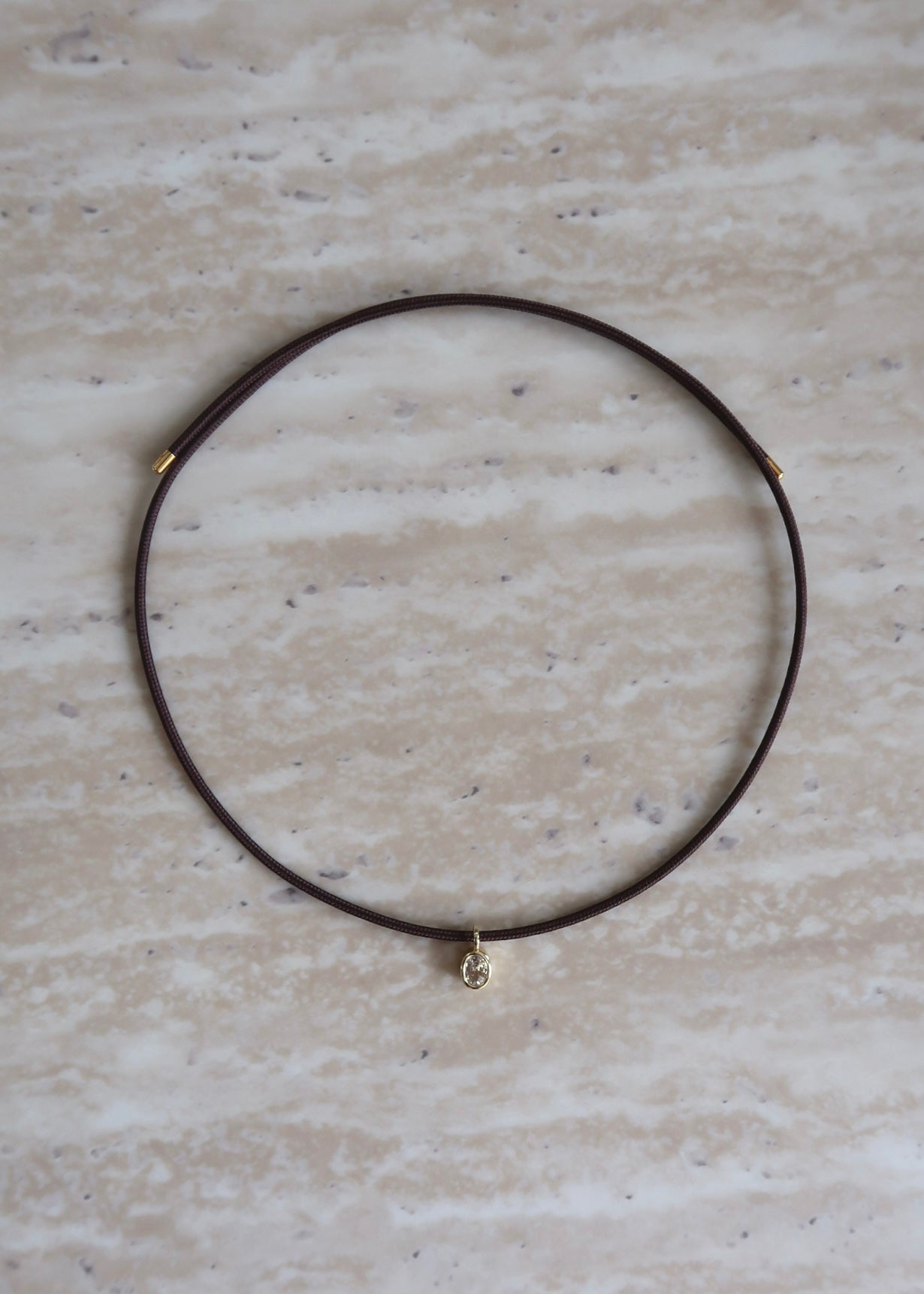 Lú Bezel Pendant Necklace