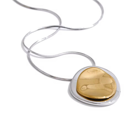 thea necklace
