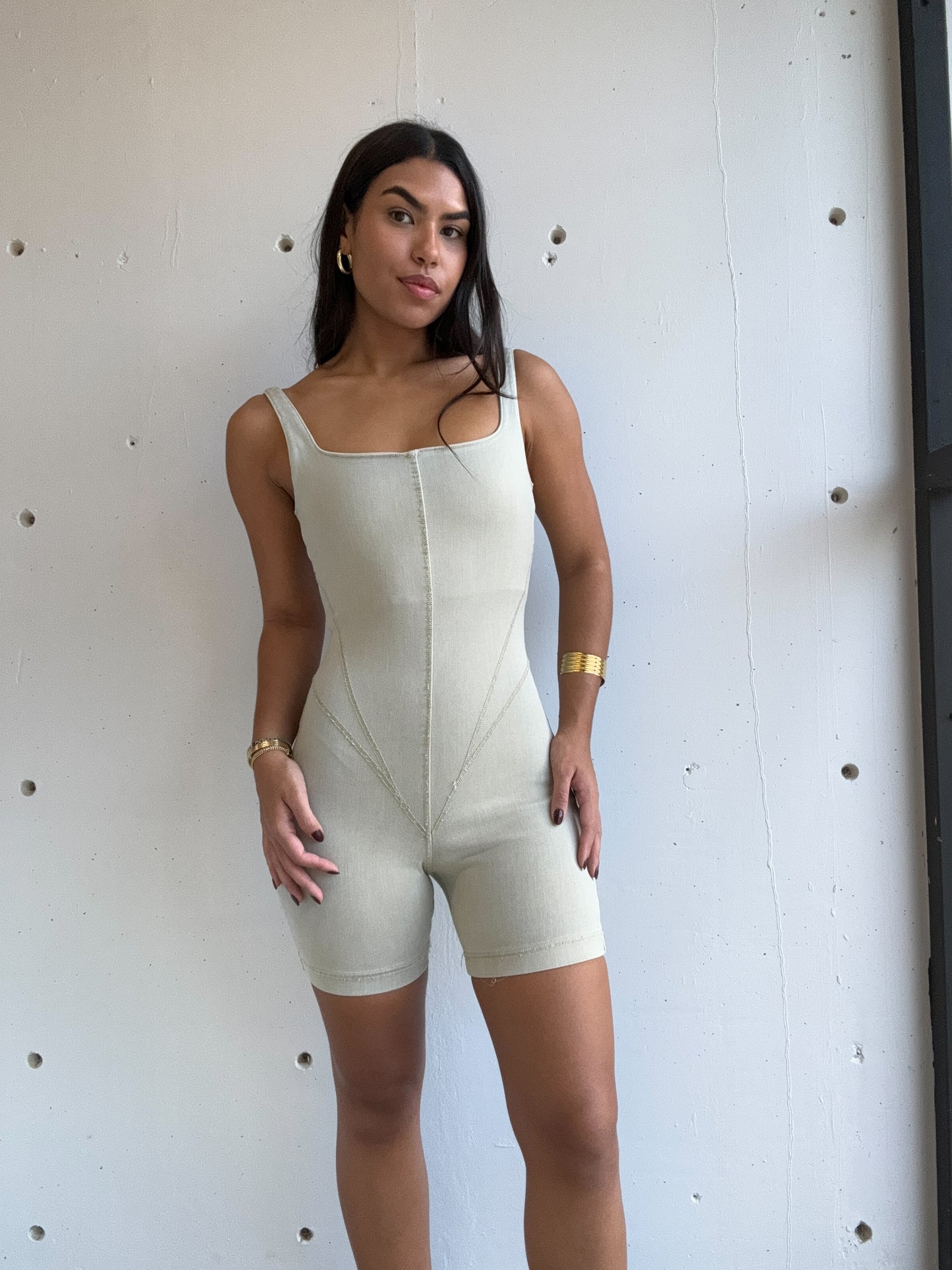 beige jumpsuit - Morena Lucía