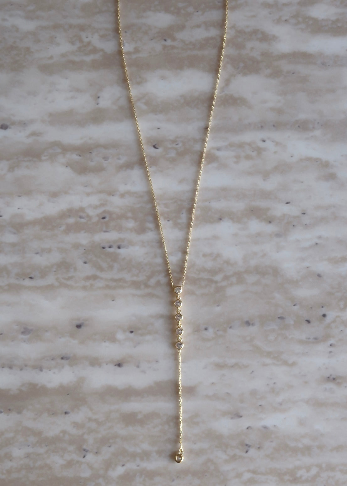 Doré Lariat Necklace