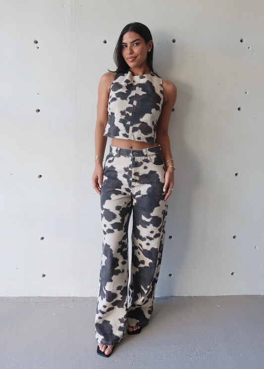 Nina Cow Set