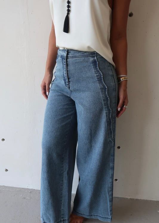 Aurelia Scallop Jean