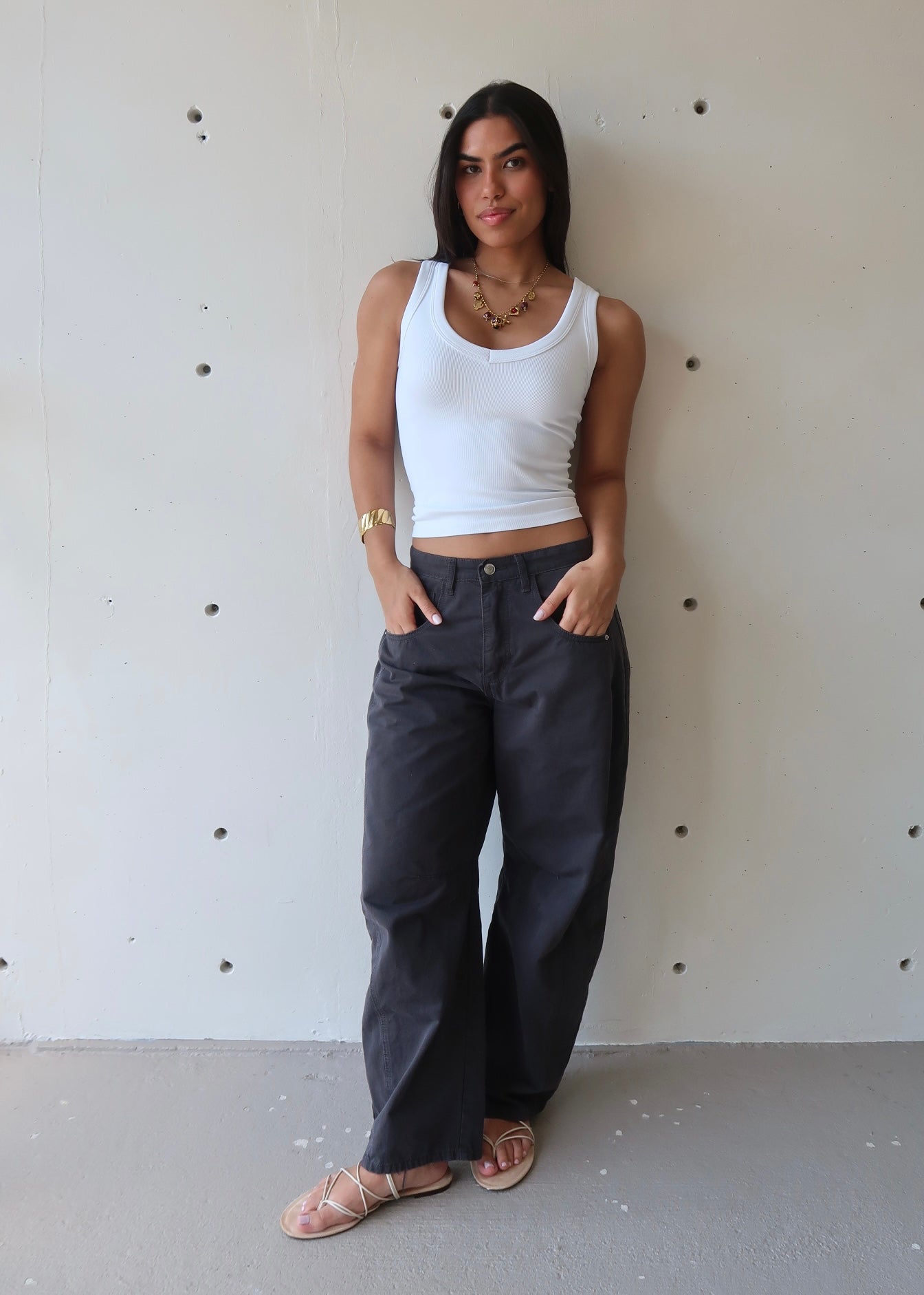 Anne V Neck Basic Top