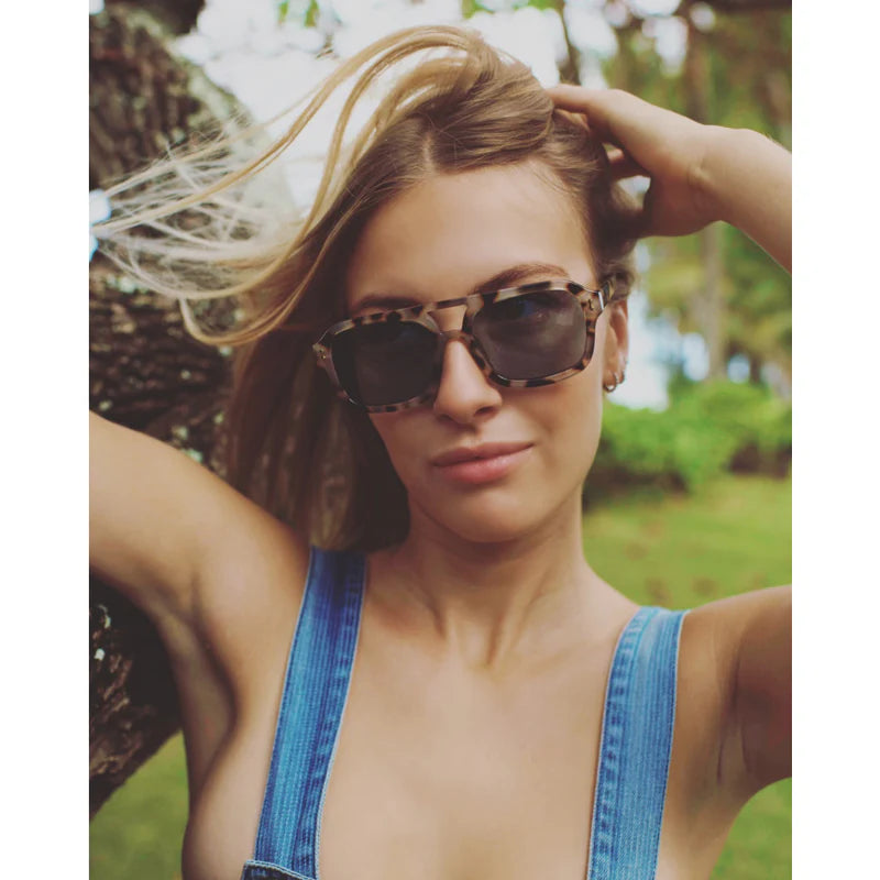 Royal Snow/Tort Sunglasses - Morena Lucía