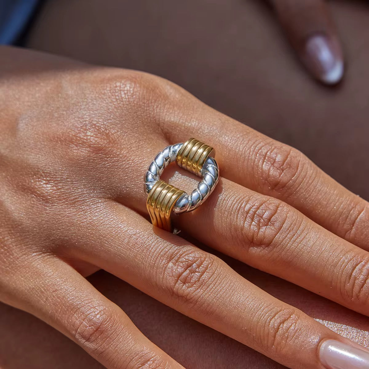Clementina Ring - Morena Lucía