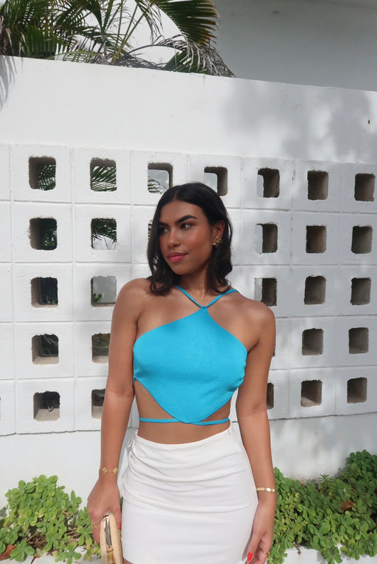serena cut out top