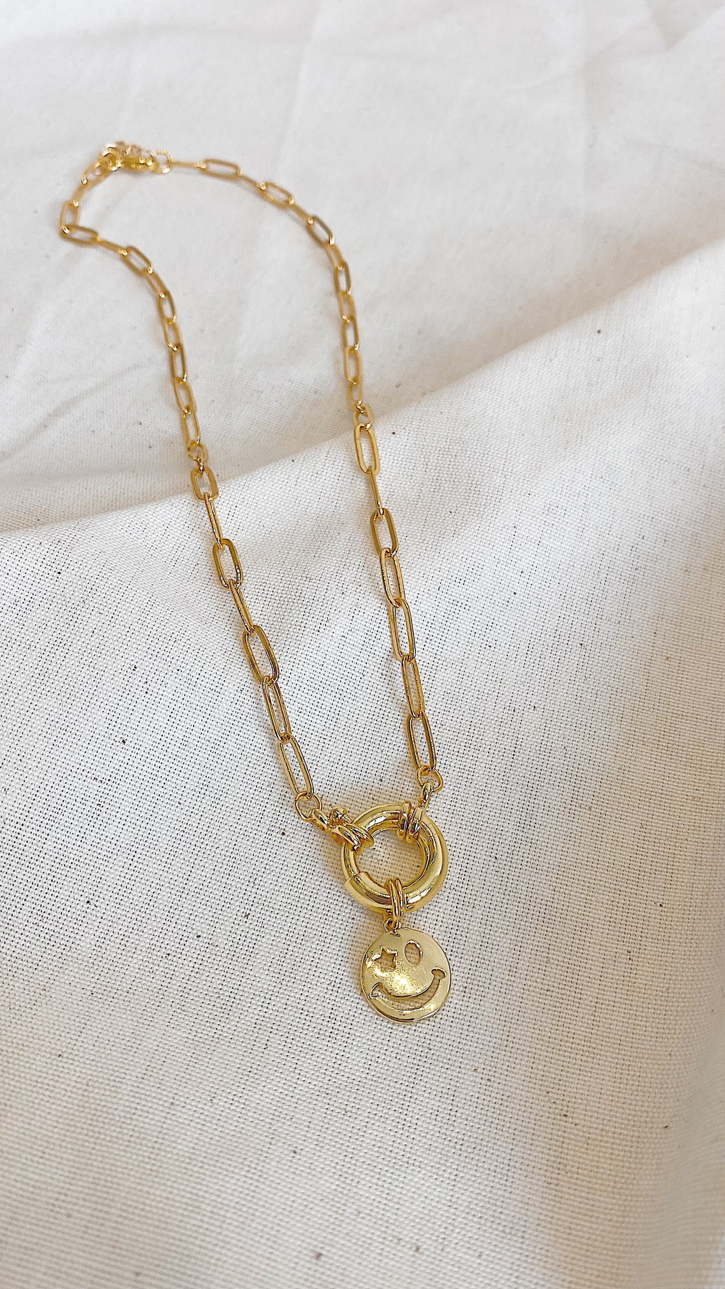 happy thoughts necklace - Morena Lucía