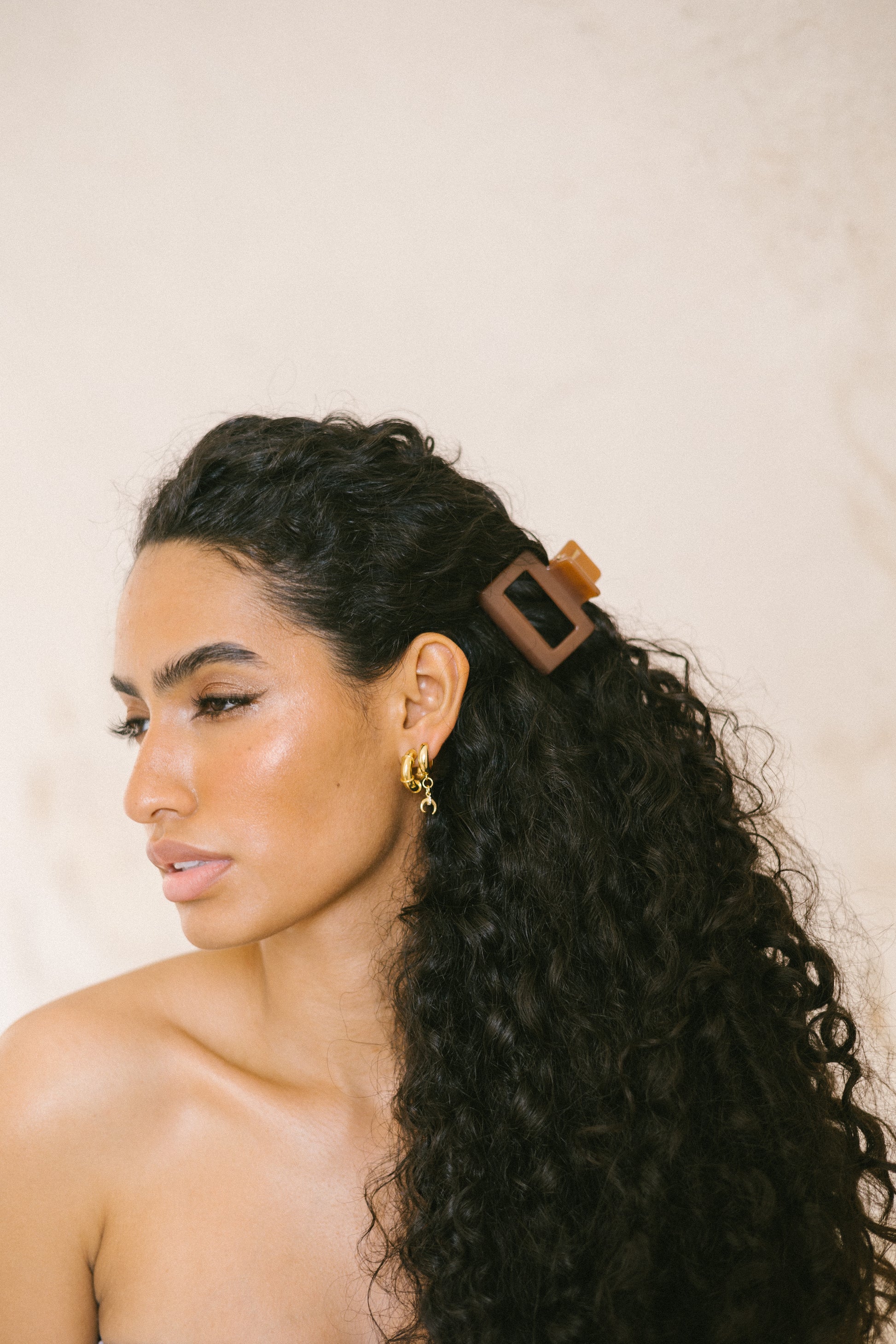 mocha hair-clip - Morena Lucía